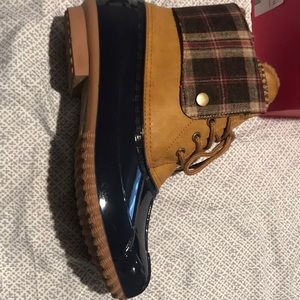 Shoe dazzle winter boots